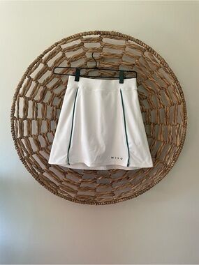 WILO White Tennis Skort